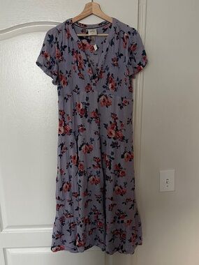 Midi Floral V-Neck Dress in Lavender with Pink Blooms